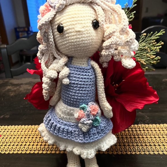 Meet your Posher, Posh - Picture 1 of 1